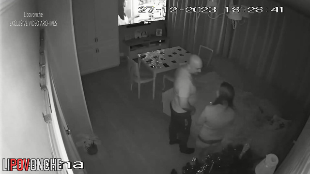 Man fucked woman doggy style in living room in front of TV