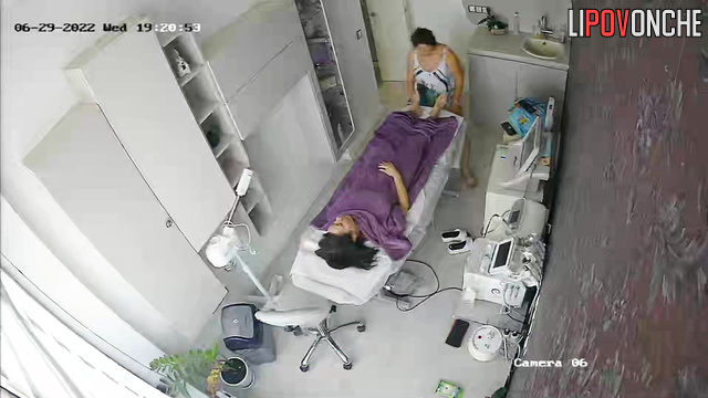 Gentle foot and buttock massage for a skinny brunette
