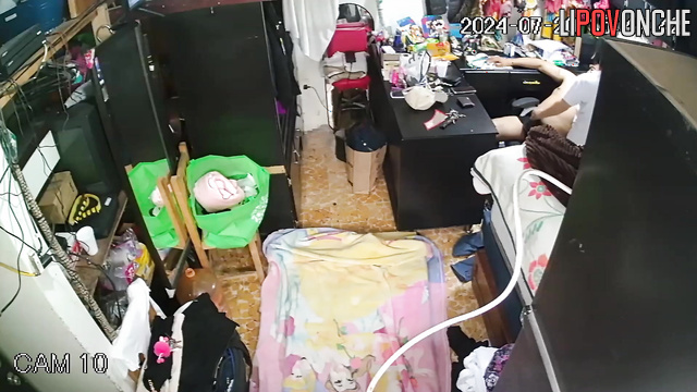 She quickly brought her random lover to ejaculation