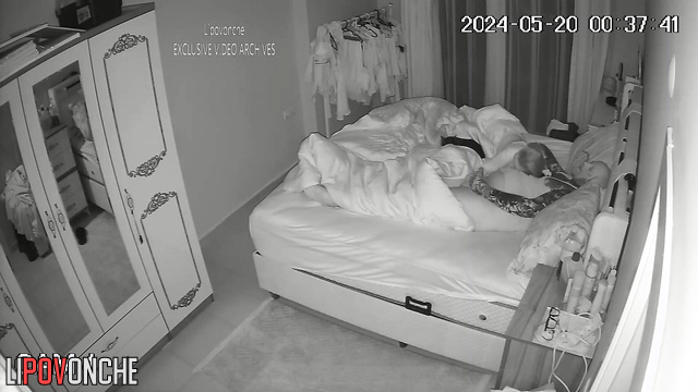 Young girl sucking cock her old tattooed fucker