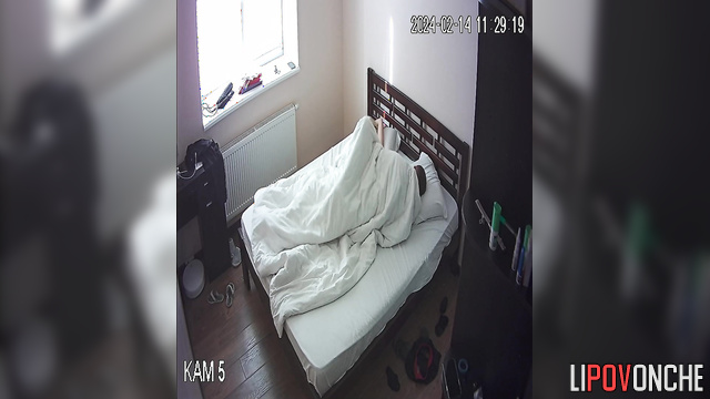 Guy jerking off on his sweet busty girlfriend (hot tape)