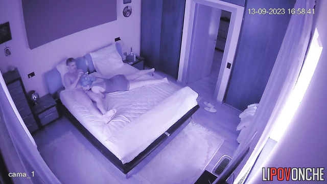 Girl gave a blowjob to a man and fucked him on the bed