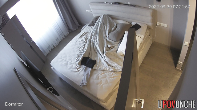 She hugging her relative in underwear (video from bedroom)