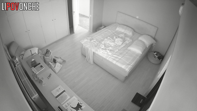 Blonde discusses with her boyfriend how great they had sex yesterday