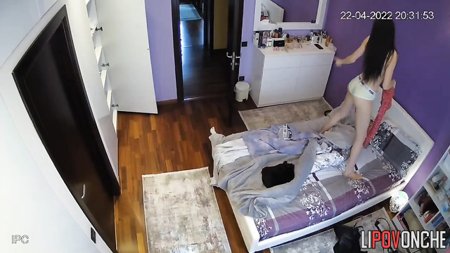 Sexy skinny girl dancing so energy under her favorite music