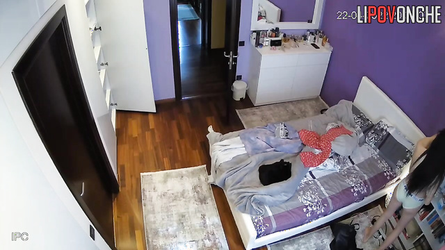 Sexy skinny girl dancing so energy under her favorite music