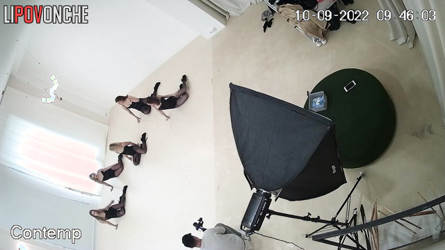 Sexy dancers came to the studio to record videos and take photos