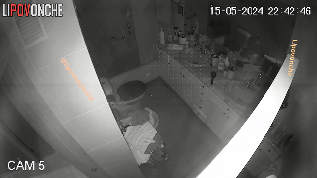 Hot Latina peeing in the bathroom (hidden tape)