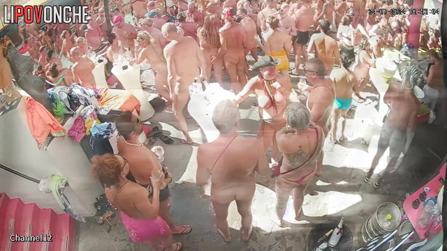Swinger public video - summer party is going hot