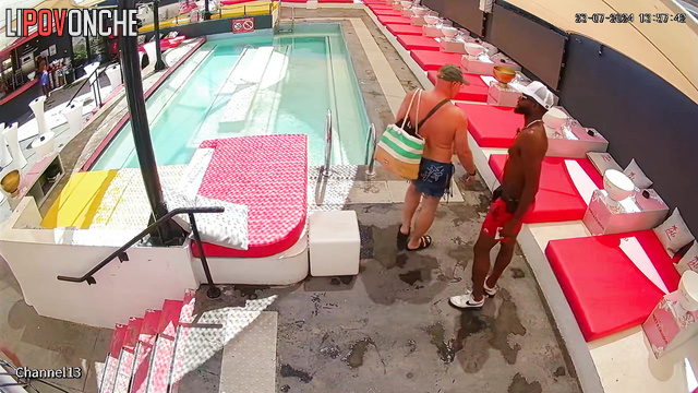 Pool party ended very unusual (watch this awesome tape)
