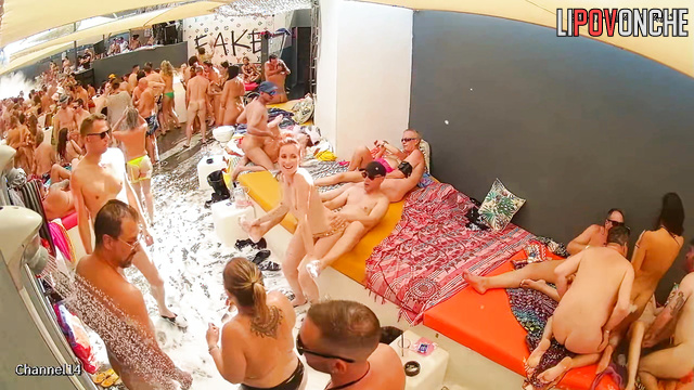 Naked people fucking during adult party (hidden cam)