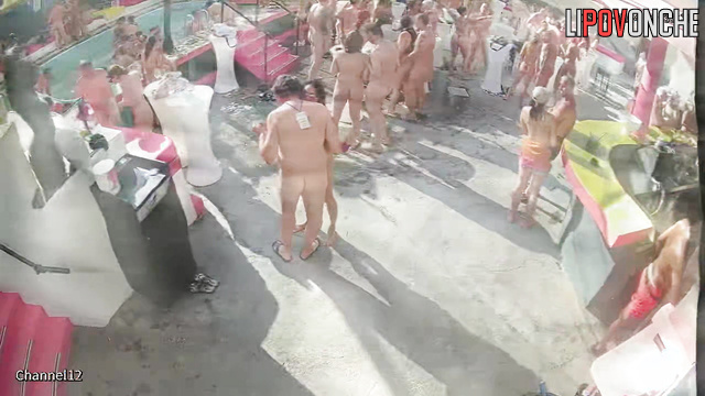 Different people dancing and fucking right now, watch