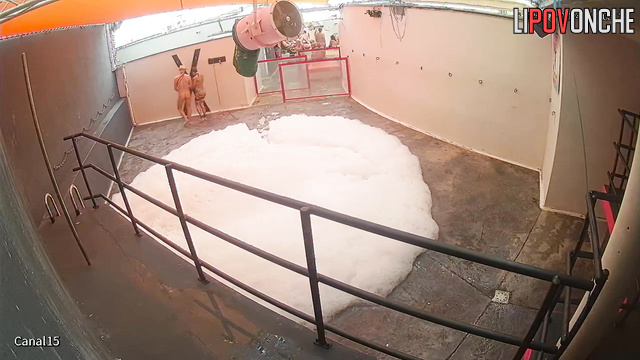 Differente naked people fucking in pool with foam