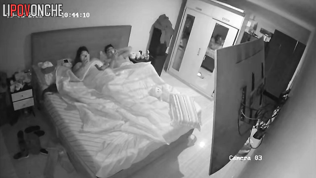 Fucked a brunette on the bed in the bedroom and cum inside