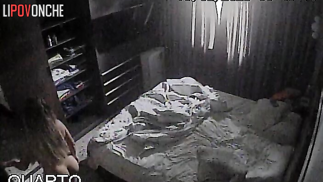 Long-haired chubby blonde just woke up (watch it)