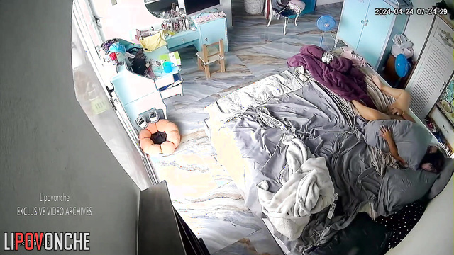 Couple changing all poses during sex - hidden cam in the bedroom