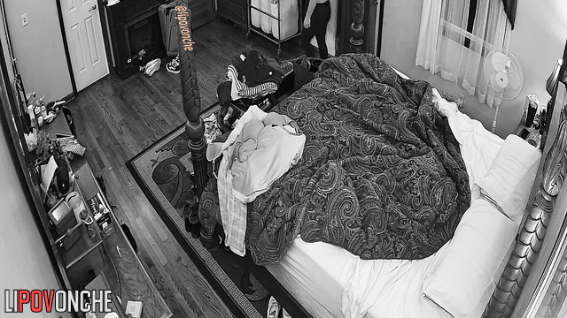 Couple spent the whole night in the bed (watch the video)