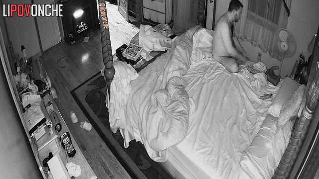 Guy fucked two bitches that night (he love big boobs and asses)