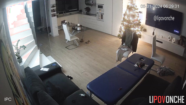 Mind-blowing fuck near the Christmas three (ten minutes before the New Year)