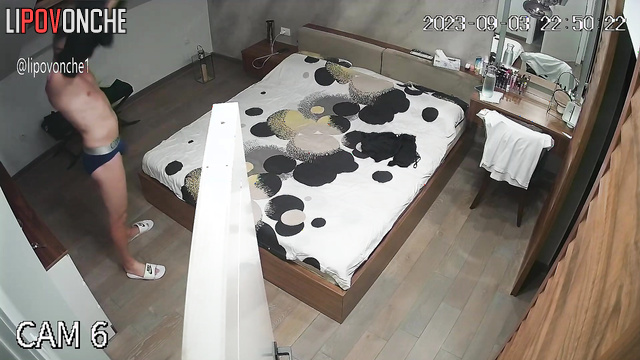 Lover fucking her sweet body in doggystyle pose (night video)