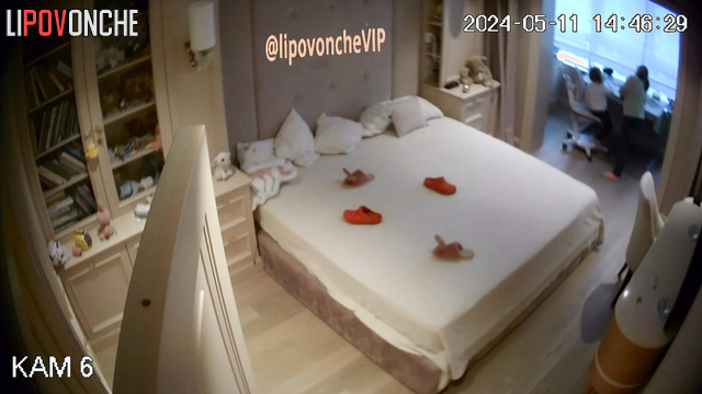 Usual routine of this family / bedroom hidden cam