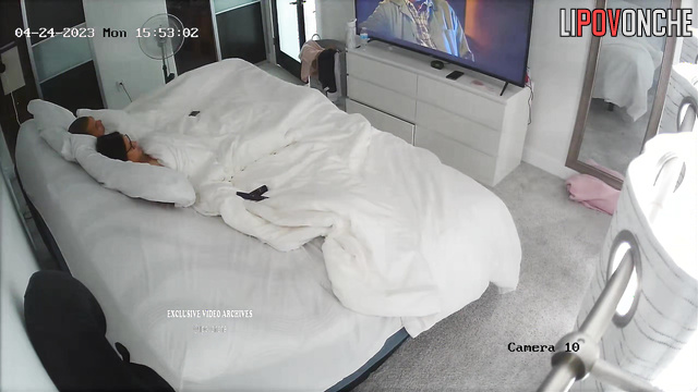 Cute couple watches TV show all nakes - they forgot to turn off the camera