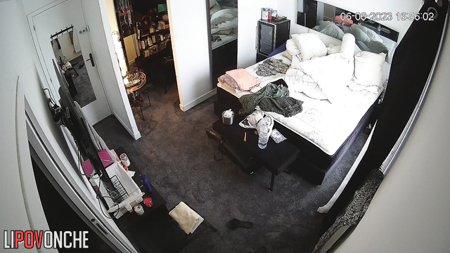 Big beauty woman wants to fuck a skinny guy today