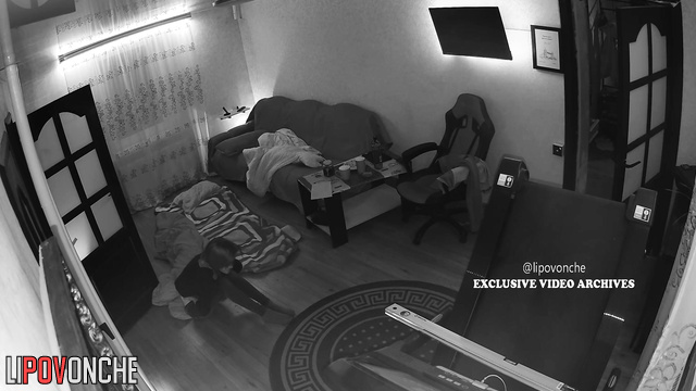 Random couple is being watched by strangers (hidden cam)
