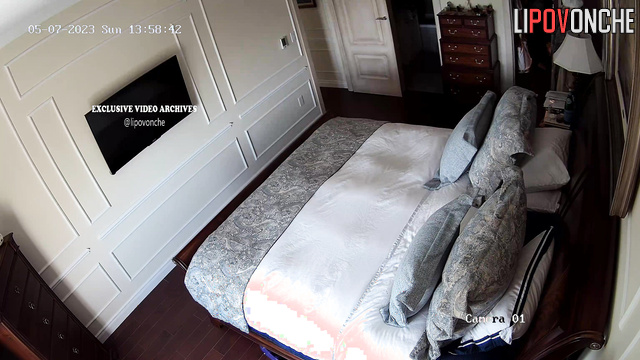 Blonde dressing for a long walking, bedroom video