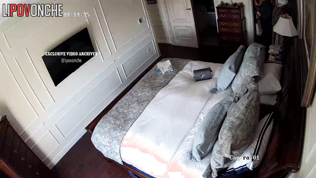 Blonde dressing for a long walking, bedroom video