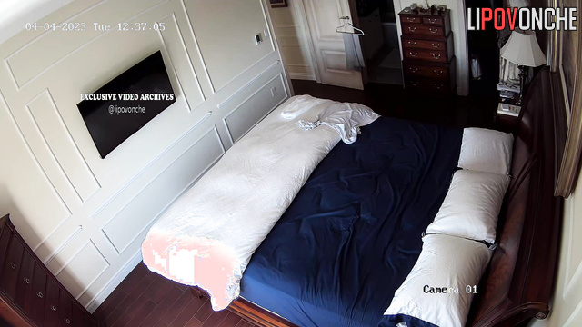 Bedroom scene - woman wants to dress (watch it)