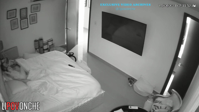 Family chilling under the blanket right now (live)