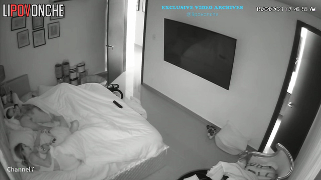Family chilling under the blanket right now (live)