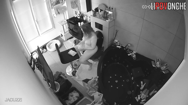 Naked and horny babe peeing after dirty bdsm fuck