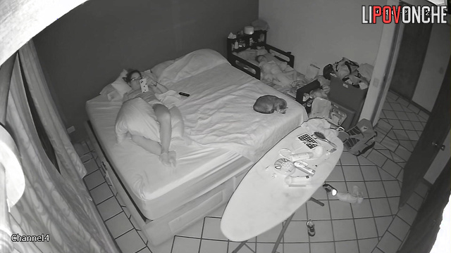 Solo sex tape under the blanket - babe loves playing with herself