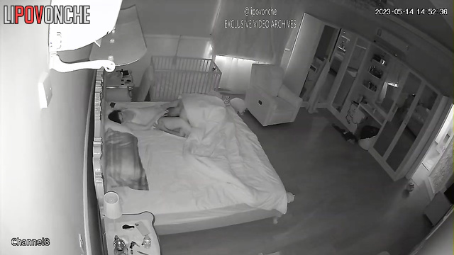 Guy licked her wet pussy before fuck / watch hidden video