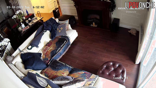 Naked & sexy blonde packing his bags (love in the living room)