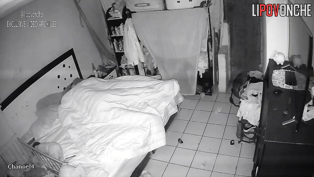 Oral sex tape - enjoy it hidden video from a bedroom