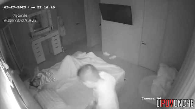 His tongue is bisy with her clit now (hidden cam)