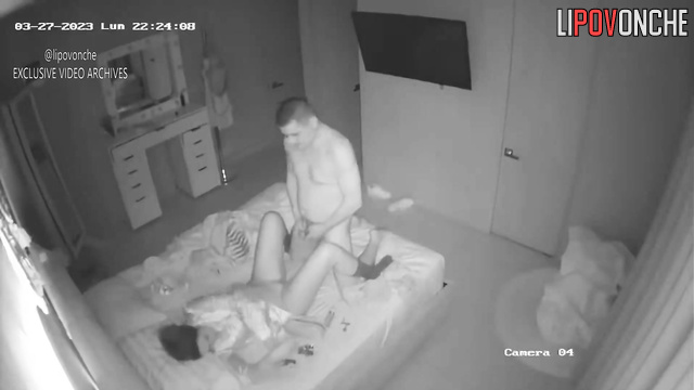 His tongue is bisy with her clit now (hidden cam)