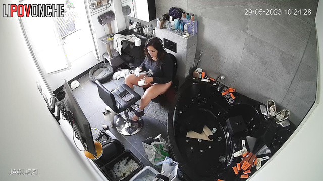Brunette peeing and enjoying her life right now