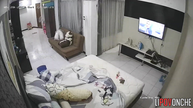Babe wiping the bed from sperm after first sex