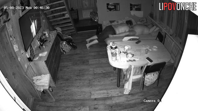 Fat couple having nice oral sex (during tv watching)