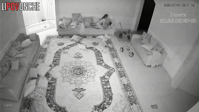 Young couple will fuck on a huge turkish carpet