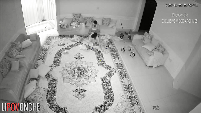 Young couple will fuck on a huge turkish carpet