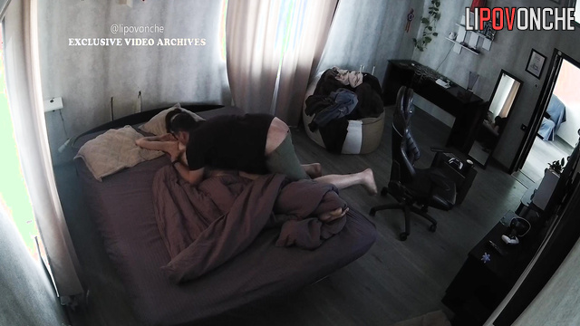 Hidden cam captures the spark of love between playful lovers