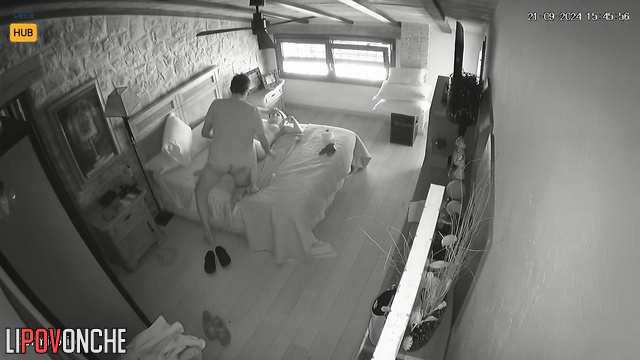 Awesome holiday fuck with mature lover / hidden camera