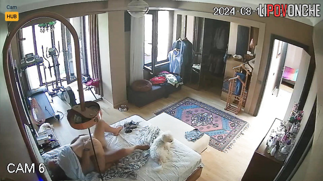 Oh yeah! A Turkish couple's afternoon vacation turned into hot sex.