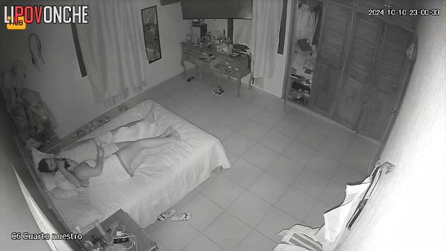 Brunette gave a blowjob to a man and then fucked him herself until he came inside her