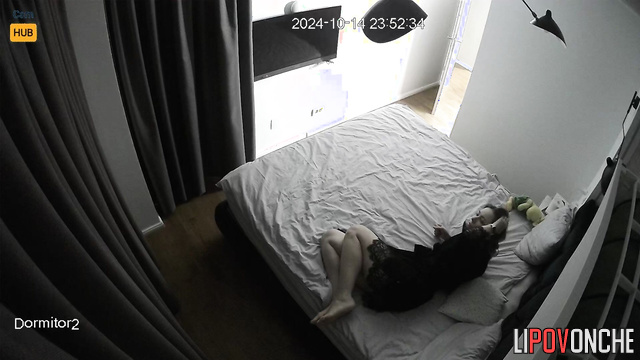 Brunette called to her fucker to fuck his hard